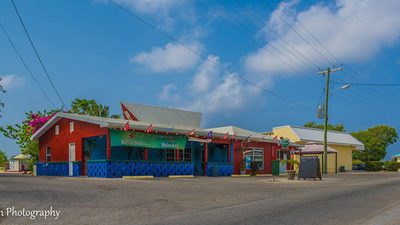 Barracudas restaurant on Cayman Brac