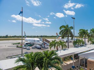 Getting to the Cayman Islands 02