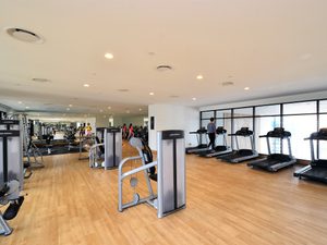 Gym sports and fitness hero image