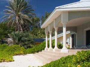 Oceanfront house in the Cayman Islands